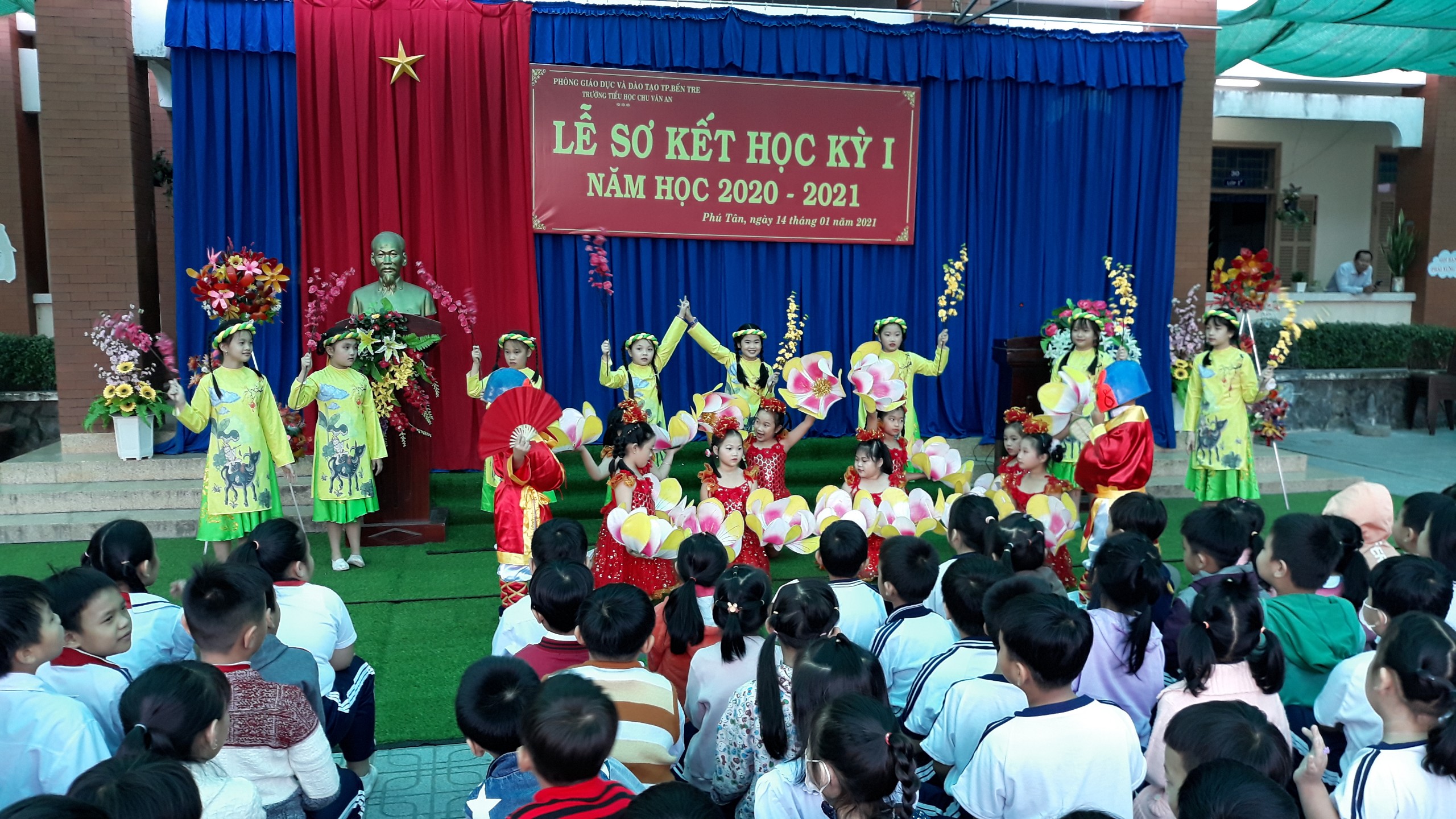 Slideshow Image 1