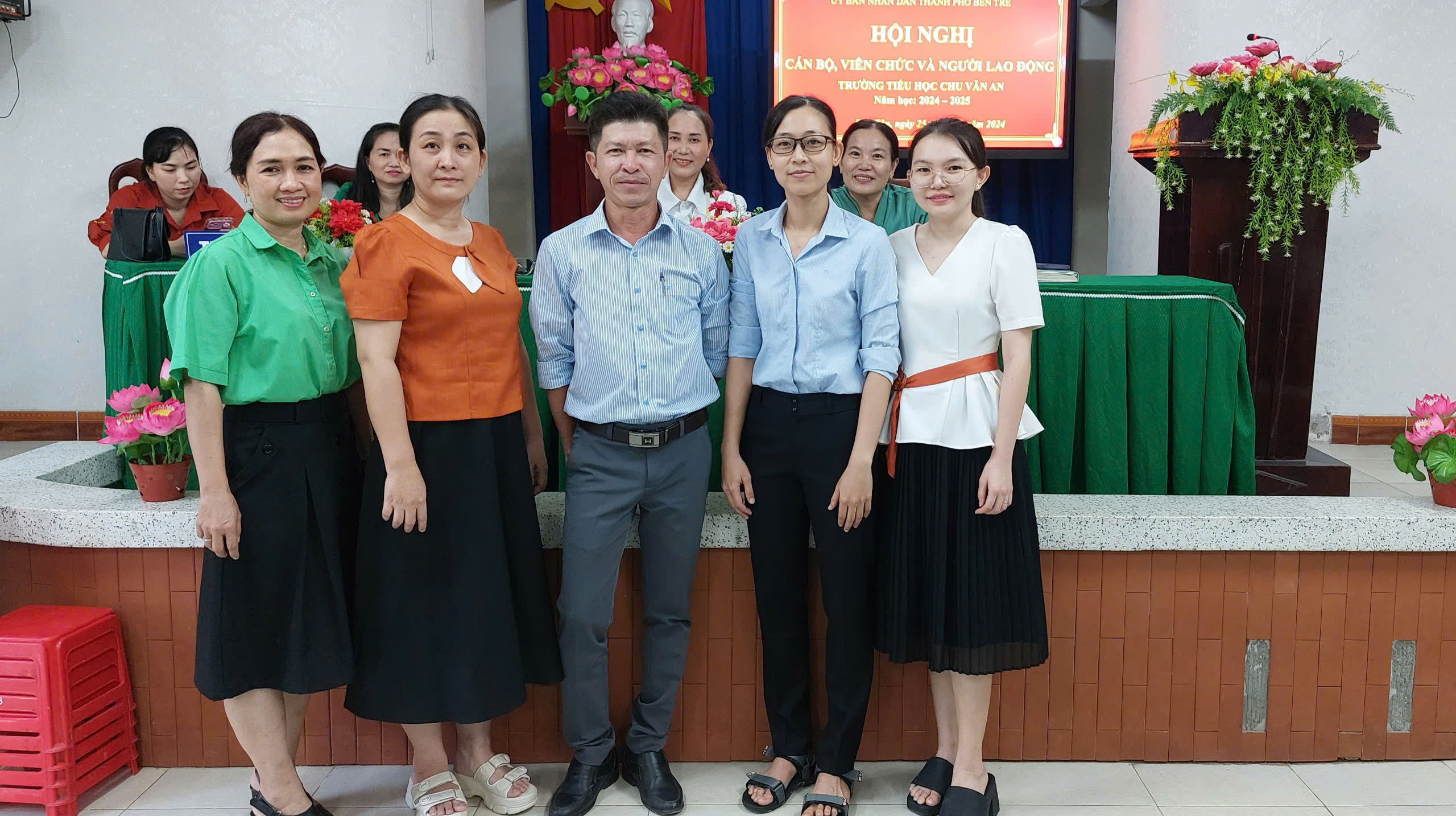 Hội Nghị Cán Bộ,Viên Chức và Người Lao Động Trường Tiểu Học Chu Văn An năm học 2024 - 2025